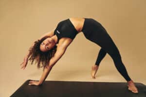 RIISE yoga plus à Paris, pour les niveaux avancés